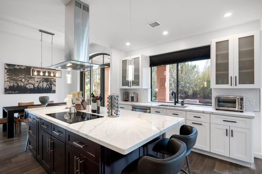 Amazing Luxury Home With Hot Tub & Views Sedona Buitenkant foto
